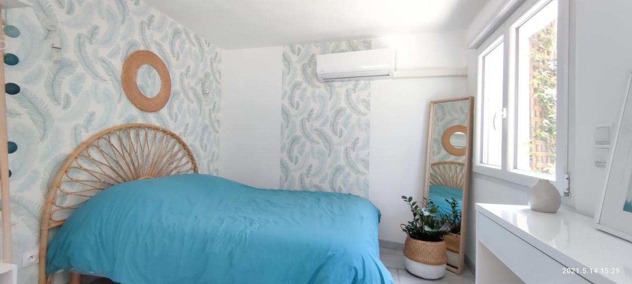 Ferienwohnung Belle Dependance De 30M2 Avec Terrasse Et Jardin Villeneuve-lès-Avignon Exterior foto